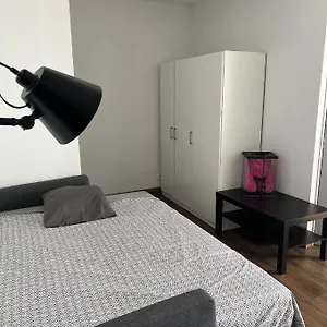 https://studio-hyper-ctre-dernier-etage.hotels-rhonealpes.com
